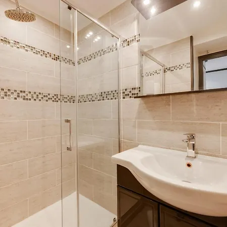 Appartement Chaleureux Plein Centre Et Proche Du *